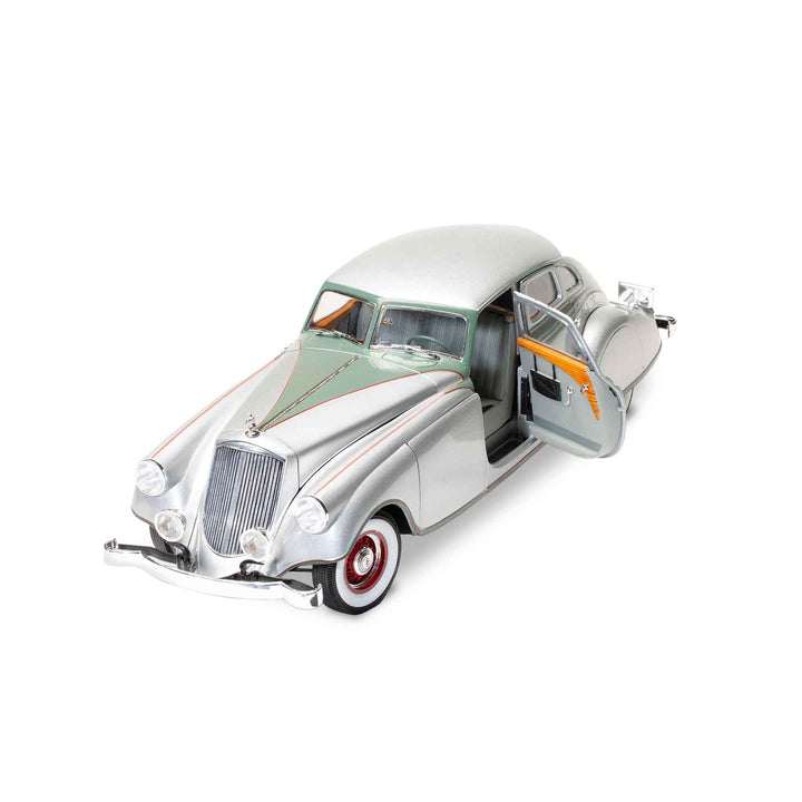 1933 Pierce-Arrow Silver Arrow Replica Model– Creations and