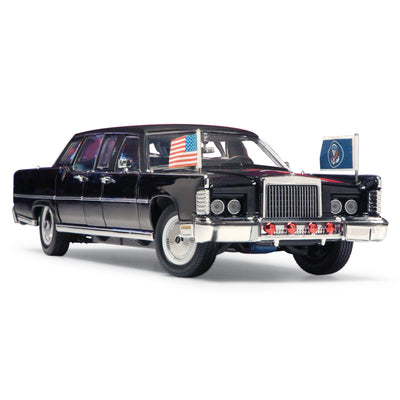 1972 Ronald Reagan Lincoln President Limo 1:24 Scale Diecast Replica Model - Creations and Collections
